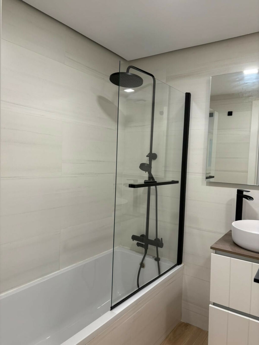 Ground Floor Apartment Estepona Málaga - image 32