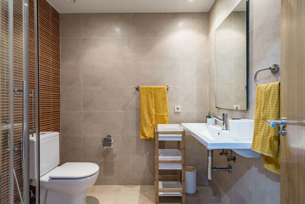 Ground Floor Apartment Selwo Málaga - image 32