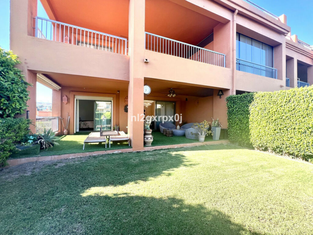 Ground Floor Apartment Benahavís Málaga - image 31