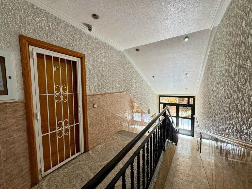 Penthouse Torrevieja Alicante - image 31