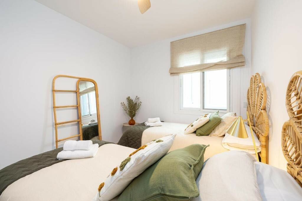 Middle Floor Apartment Fuengirola Málaga - image 32