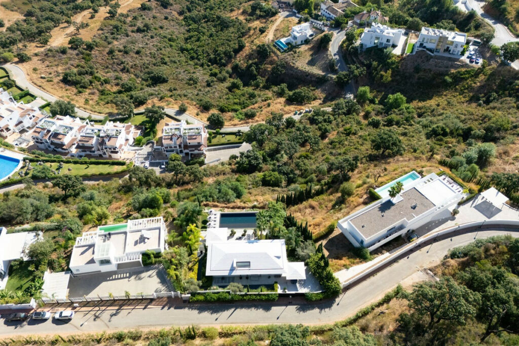 Detached Villa La Mairena Málaga - image 32