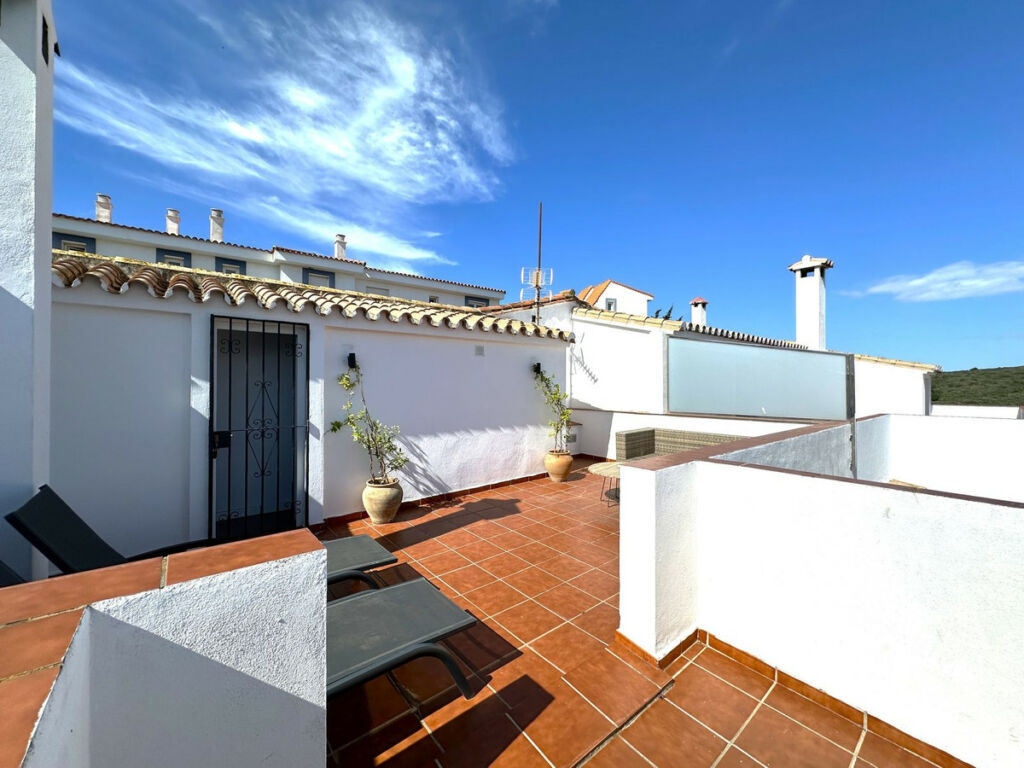 Semi-Detached House La Duquesa Málaga - image 32