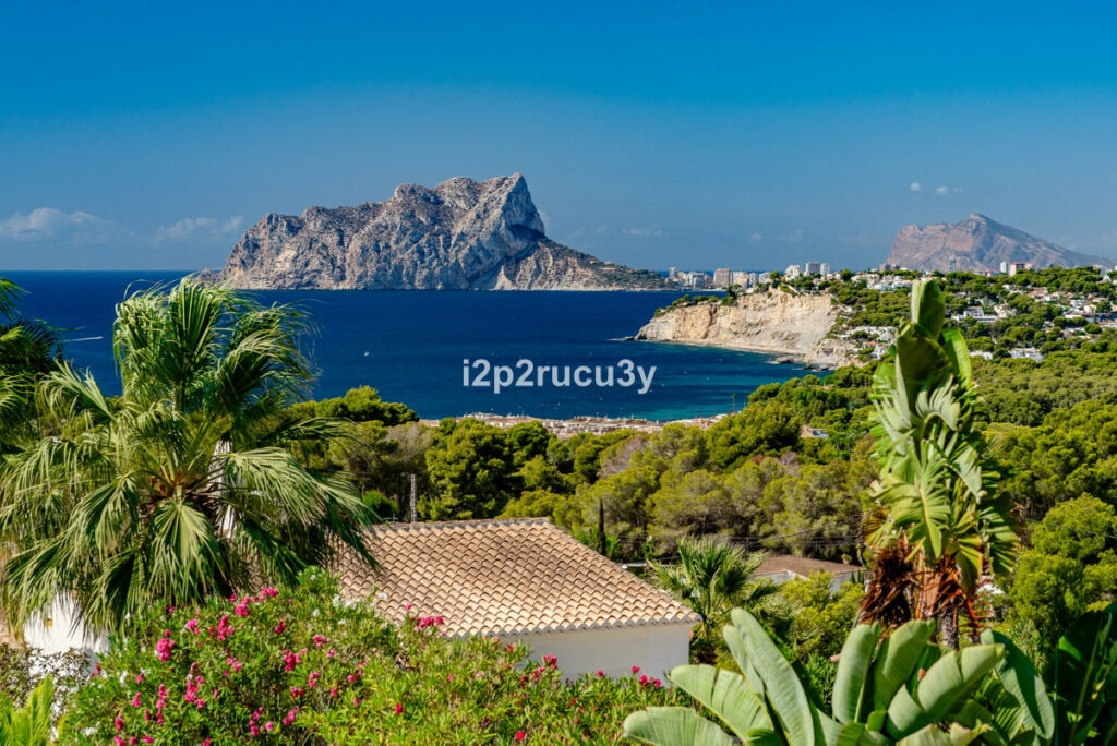 Detached Villa Moraira Alicante - image 32