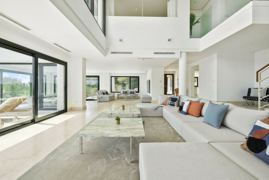 Detached Villa Sotogrande Cádiz - image 33