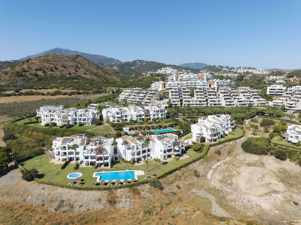 Penthouse Los Arqueros Málaga - image 33