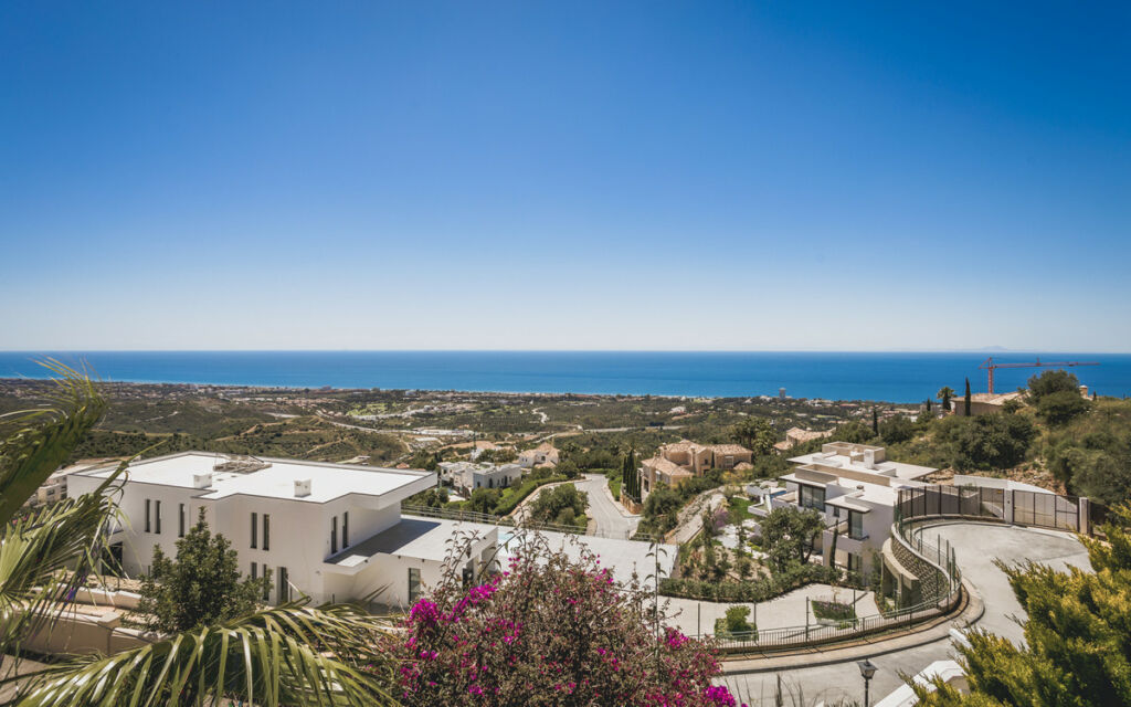 Detached Villa Altos de los Monteros Málaga - image 33