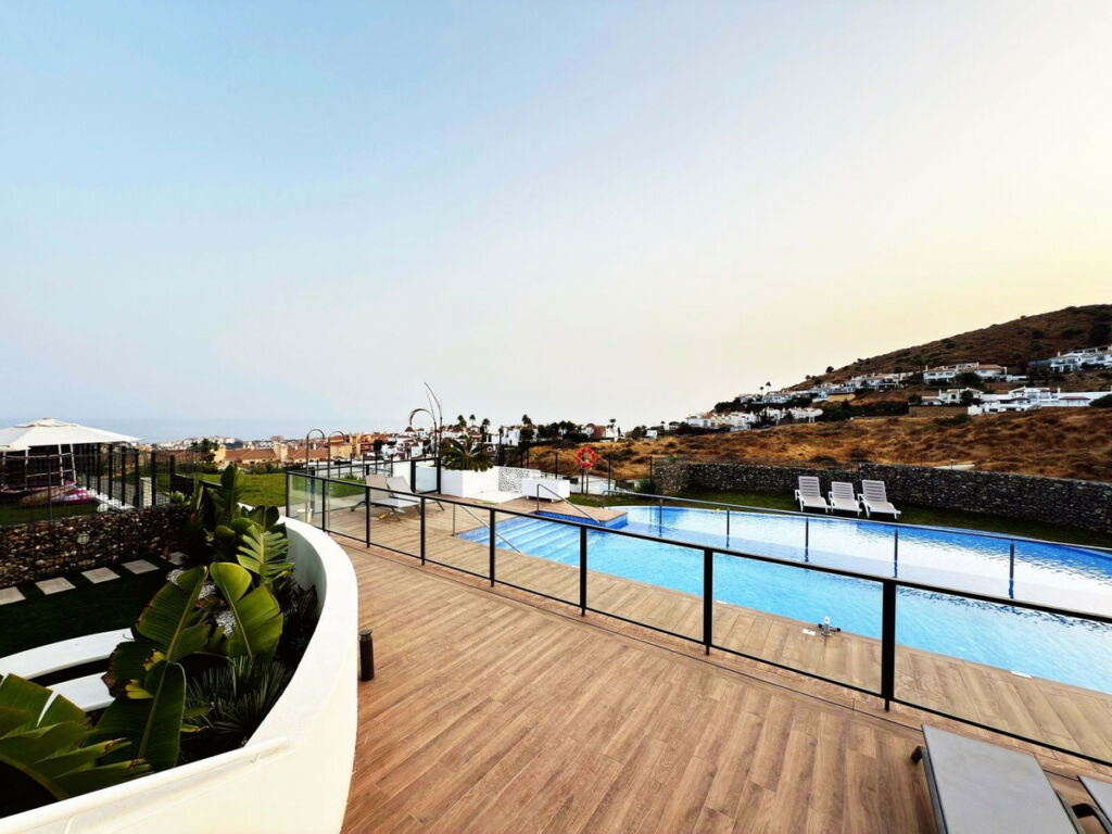 Semi-Detached House Riviera del Sol Málaga - image 33