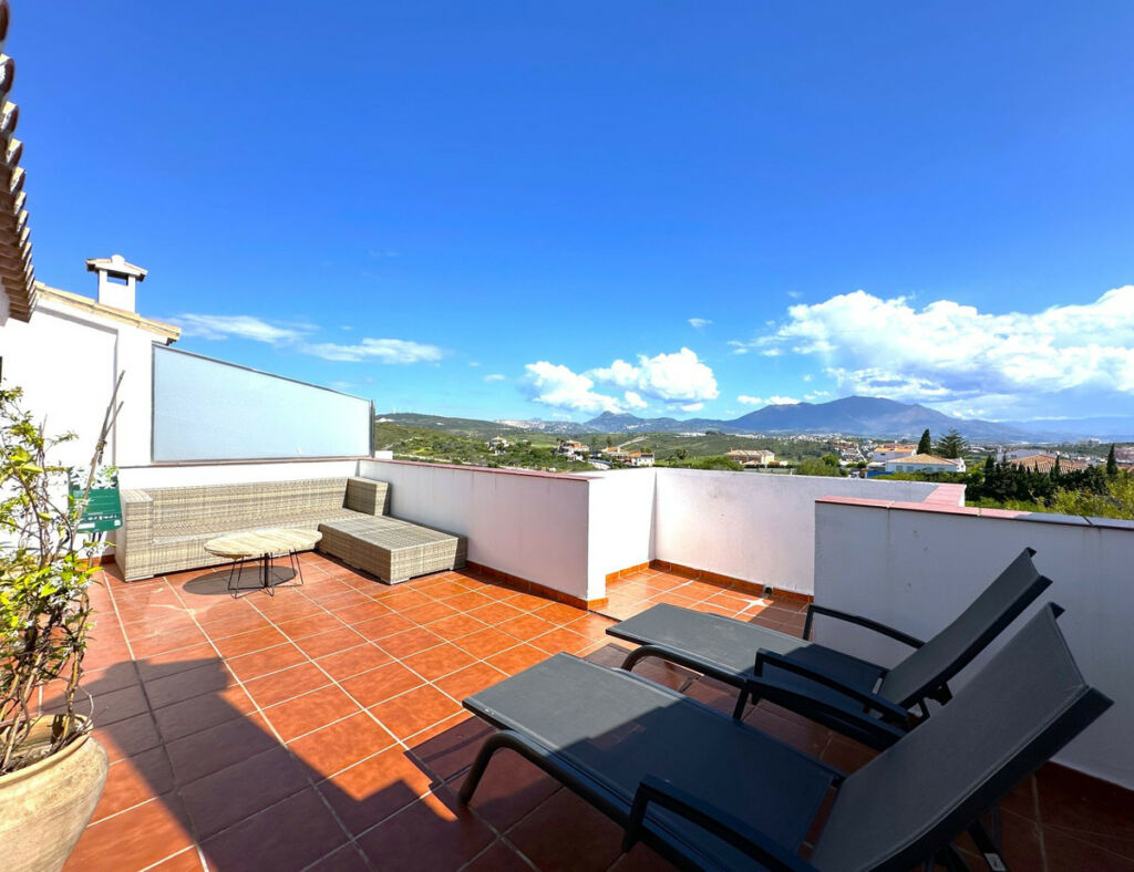Semi-Detached House La Duquesa Málaga - image 33