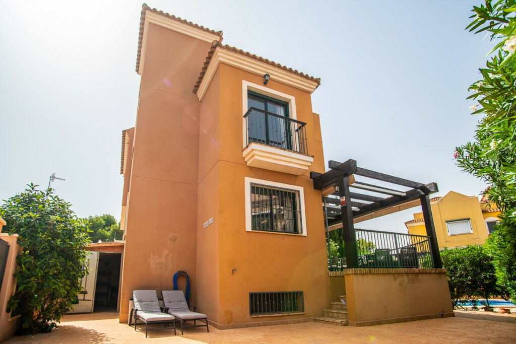 Detached Villa Torrevieja Alicante - image 33