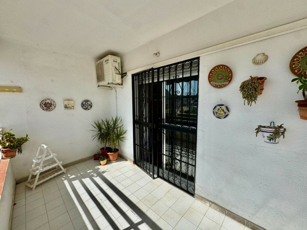 Middle Floor Apartment Benalmadena Costa Málaga - image 33