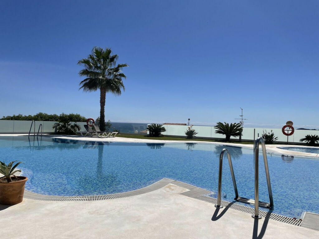 Middle Floor Apartment Torreblanca Málaga - image 33