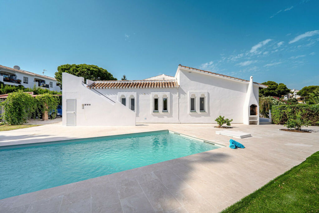 Detached Villa El Chaparral Málaga - image 31