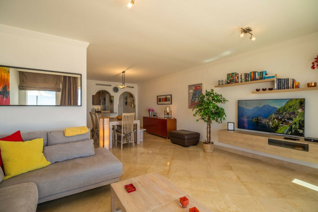 Ground Floor Apartment Estepona Málaga - image 33