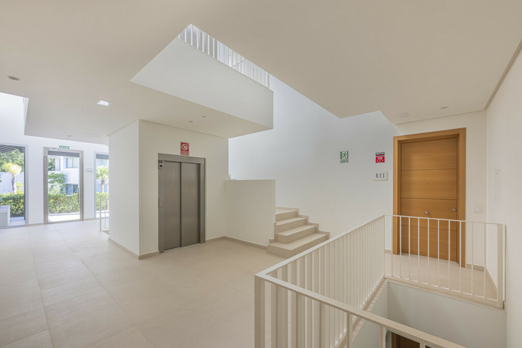 Middle Floor Apartment Benahavís Málaga - image 33