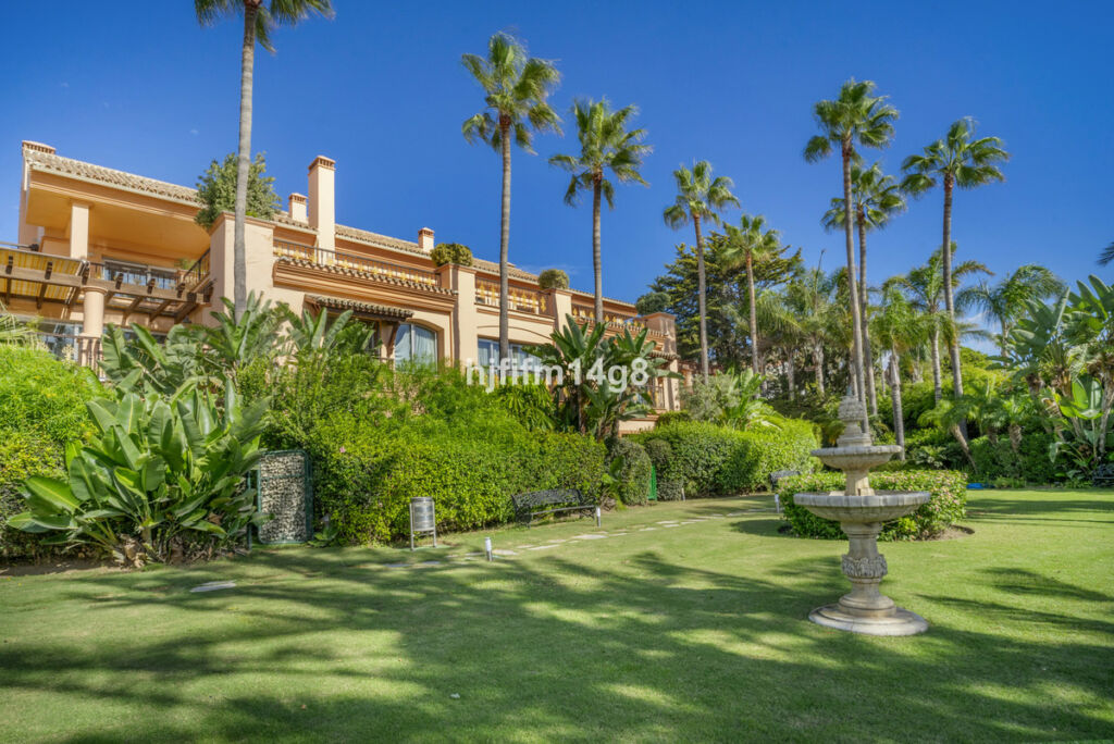 Ground Floor Apartment Puerto Banús Málaga - image 33