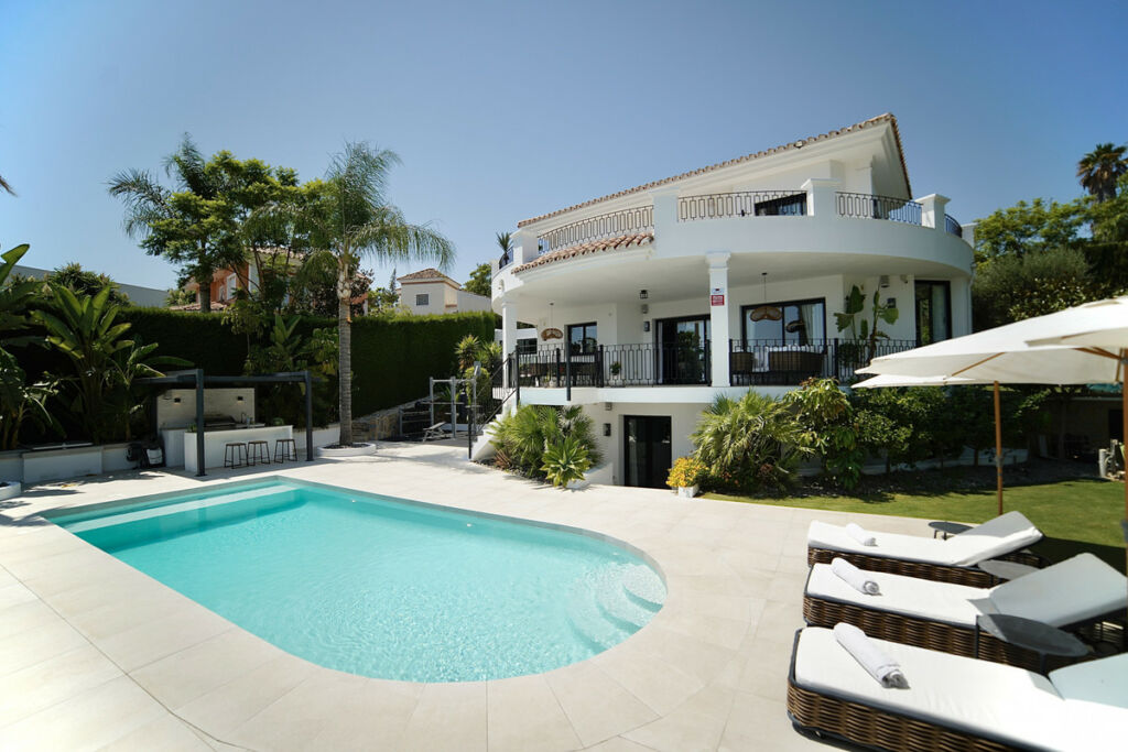 Detached Villa La Quinta Málaga - image 33