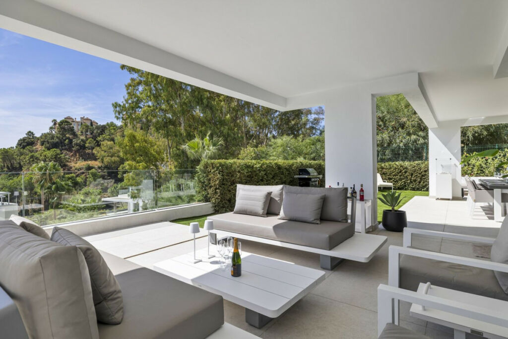 Ground Floor Apartment Benahavís Málaga - image 33