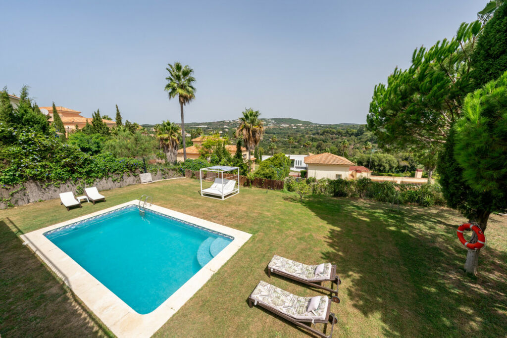 Detached Villa Sotogrande Alto Cádiz - image 33