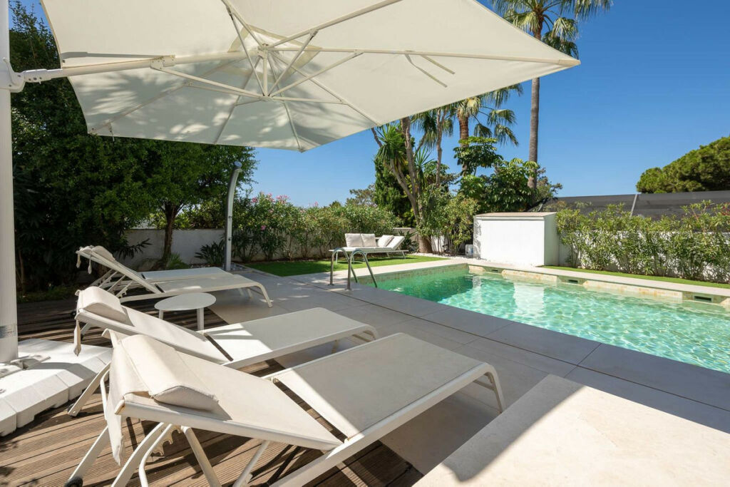 Detached Villa Marbesa Málaga - image 33