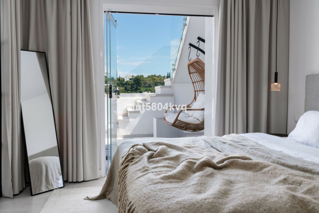 Penthouse La Quinta Málaga - image 33