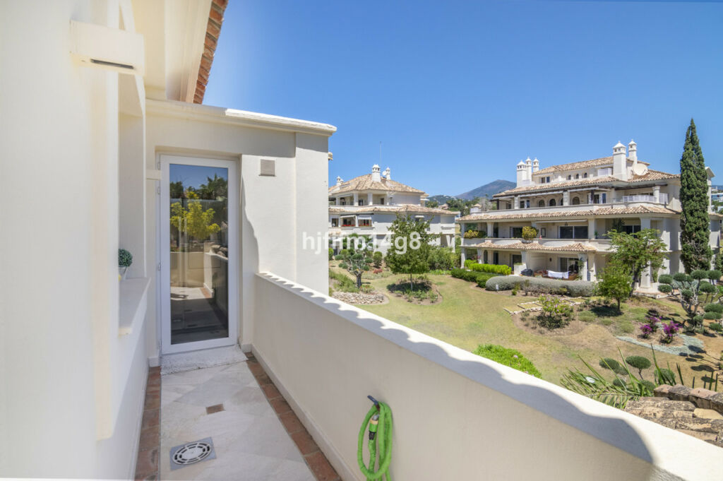 Penthouse Duplex Nueva Andalucía Málaga - image 33