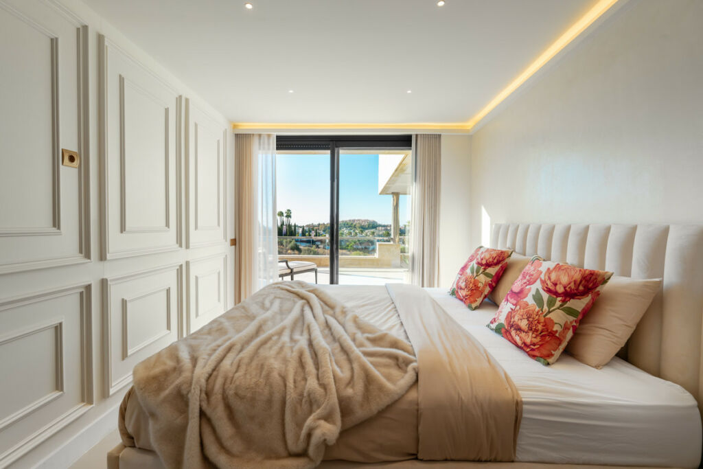 Middle Floor Apartment Nueva Andalucía Málaga - image 33