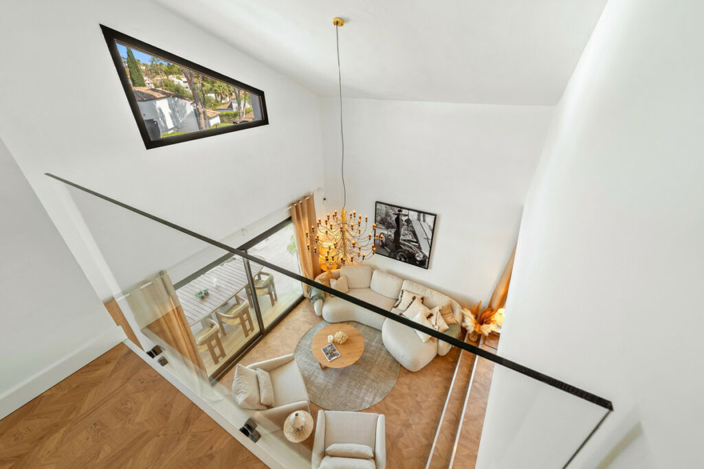 Detached Villa Nueva Andalucía Málaga - image 33