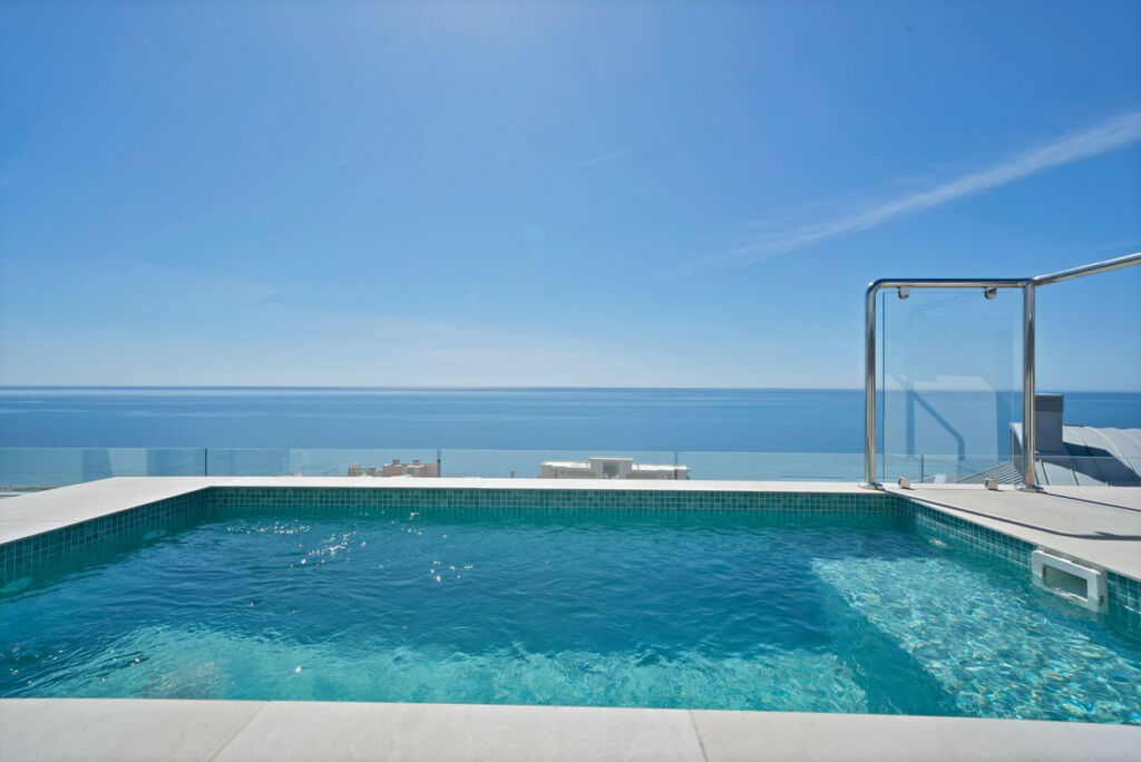 Penthouse Fuengirola Málaga - image 33