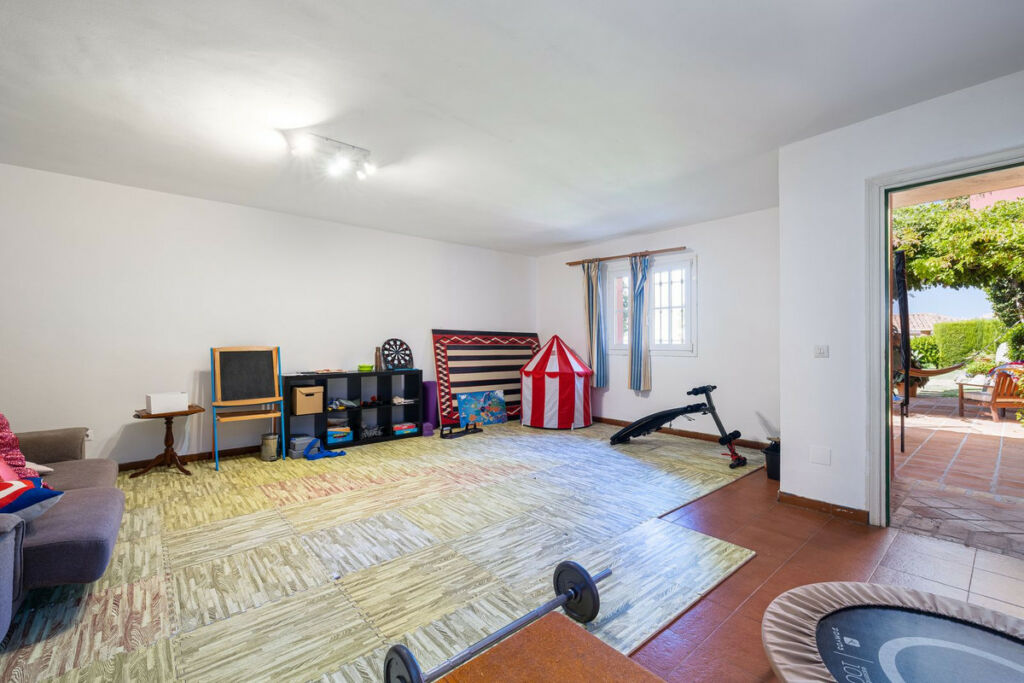 Detached Villa Benalmadena Málaga - image 33