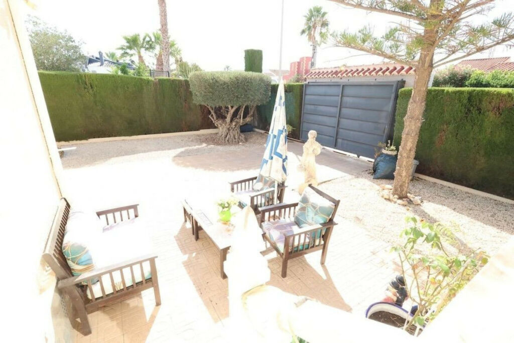 Detached Villa Torrevieja Alicante - image 32