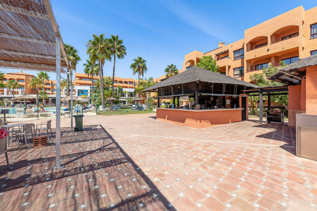 Top Floor Apartment Benahavís Málaga - image 33