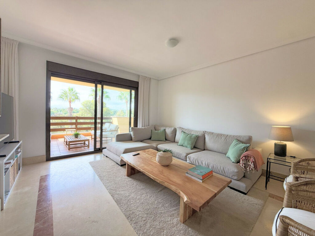 Middle Floor Apartment Sotogrande Puerto Cádiz - image 14
