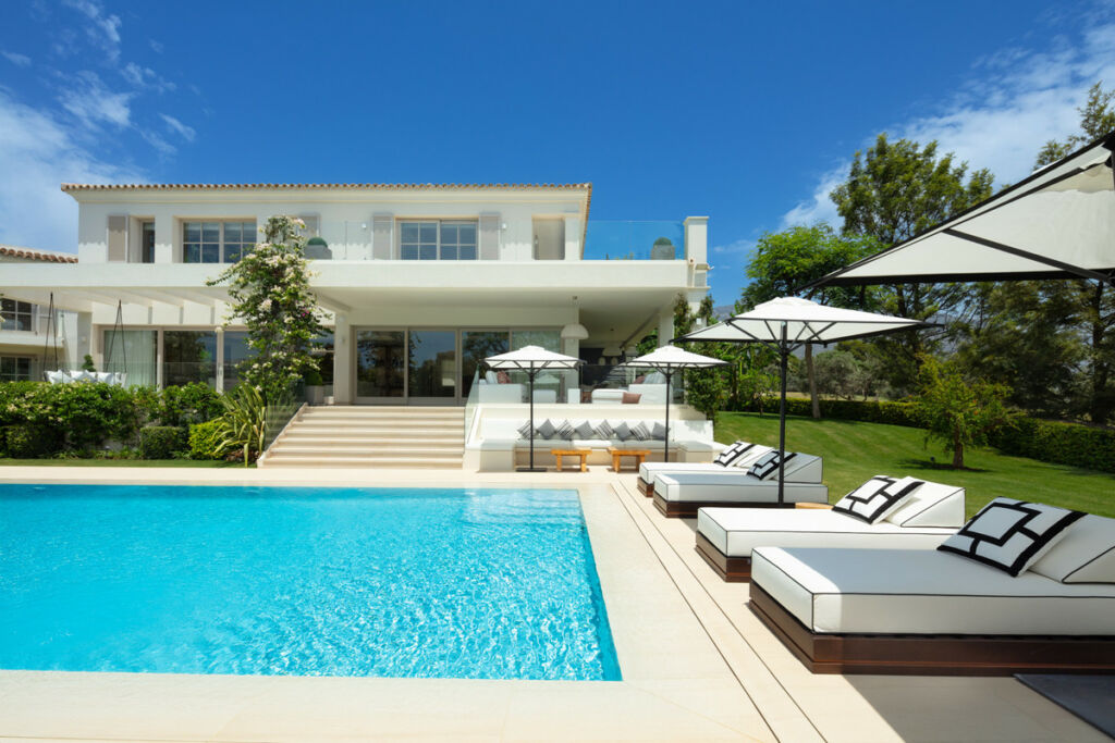 Detached Villa Aloha Málaga - image 34
