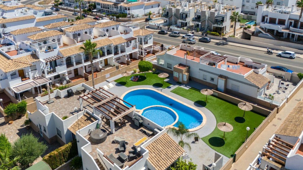Ground Floor Apartment Punta Prima Alicante - image 34