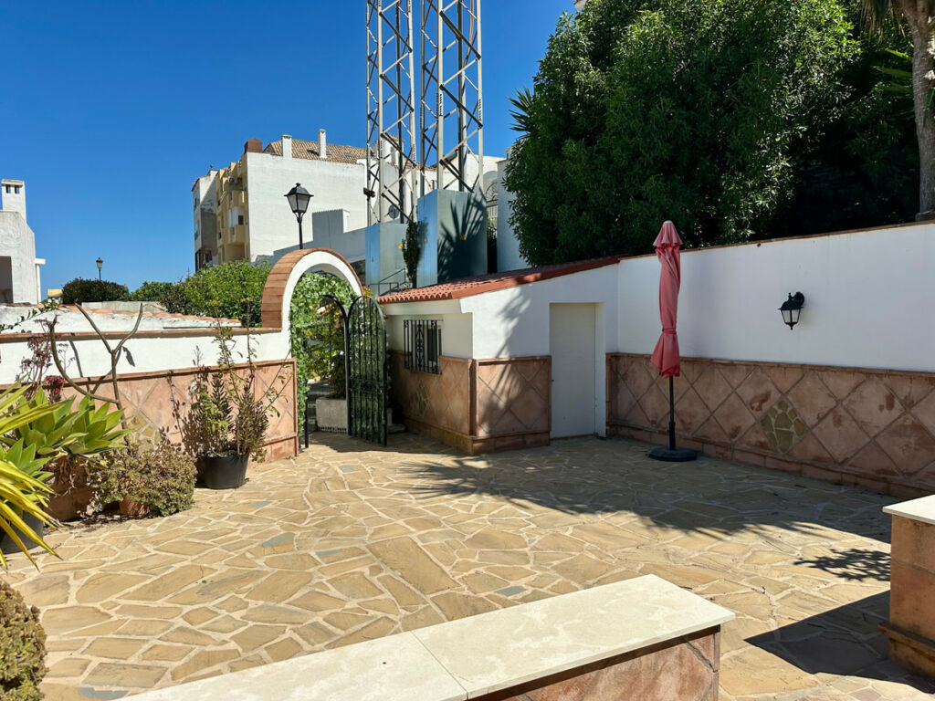 Detached Villa Manilva Málaga - image 34
