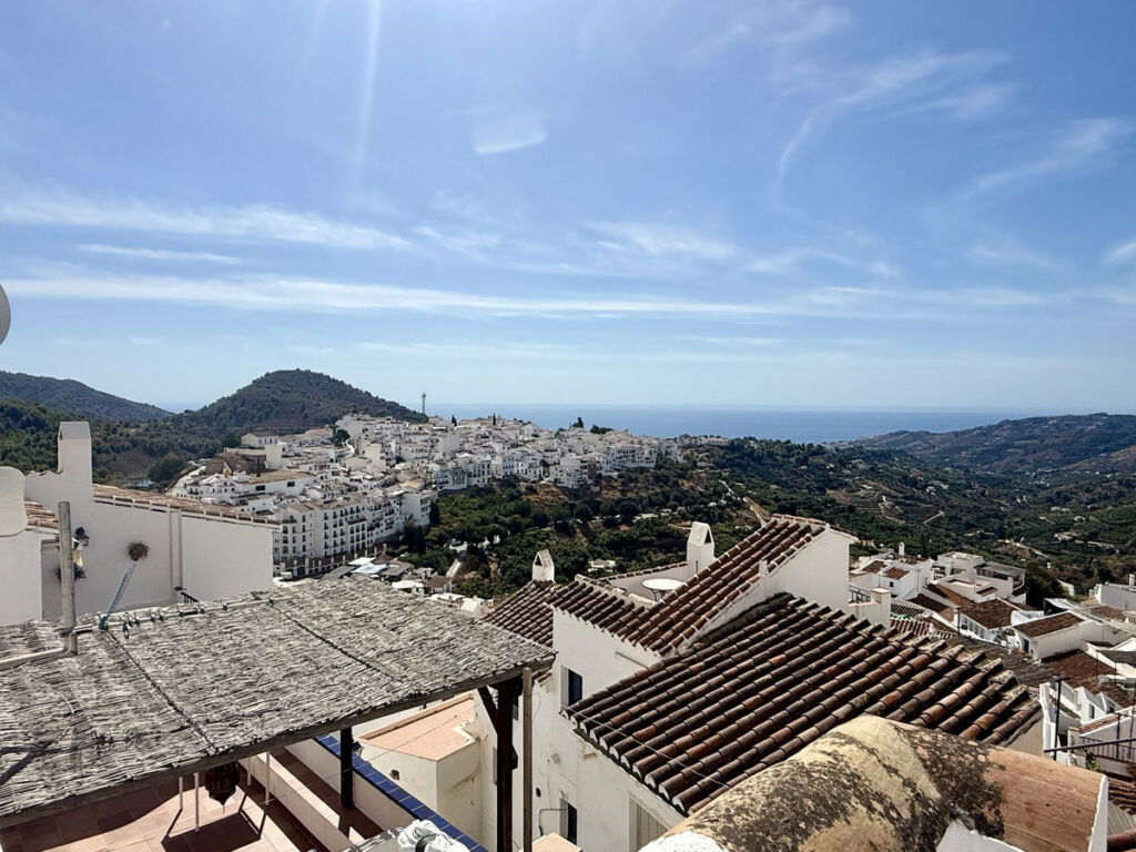 Townhouse Frigiliana Málaga - image 34