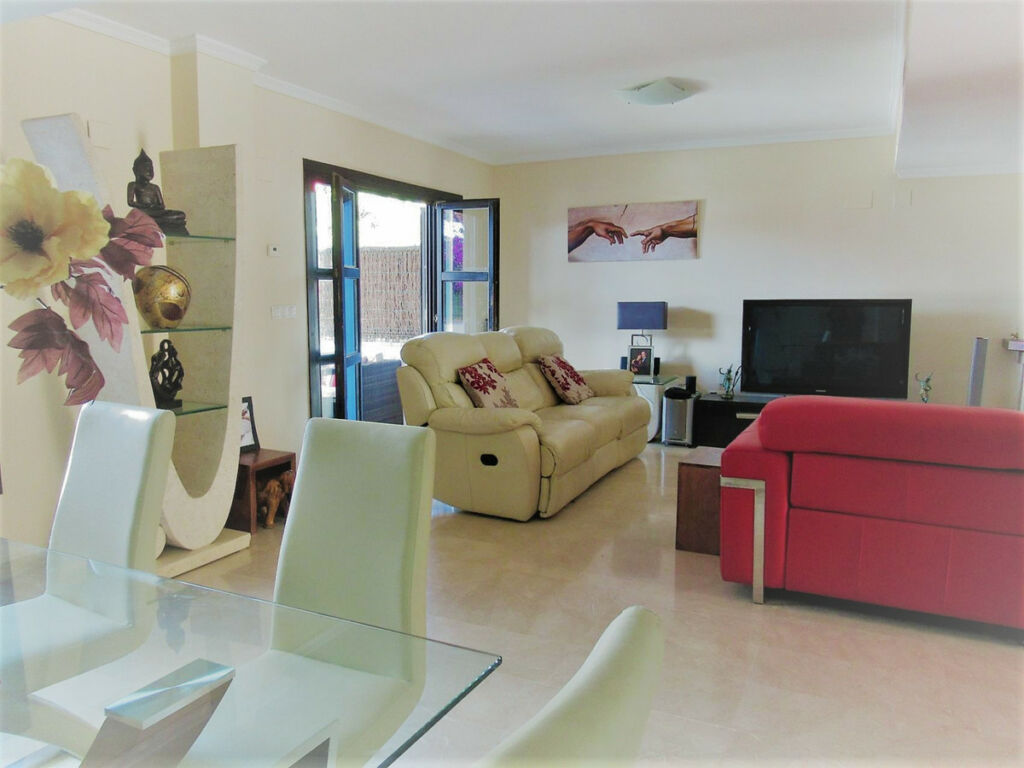 Townhouse Guadalmina Alta Málaga - image 34