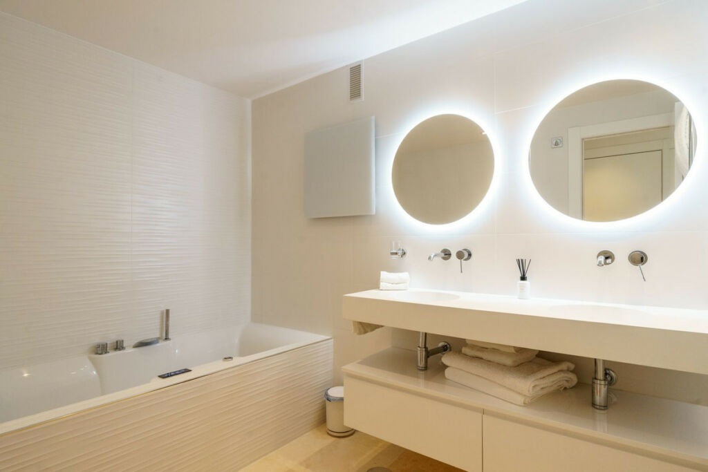 Middle Floor Apartment Benahavís Málaga - image 34