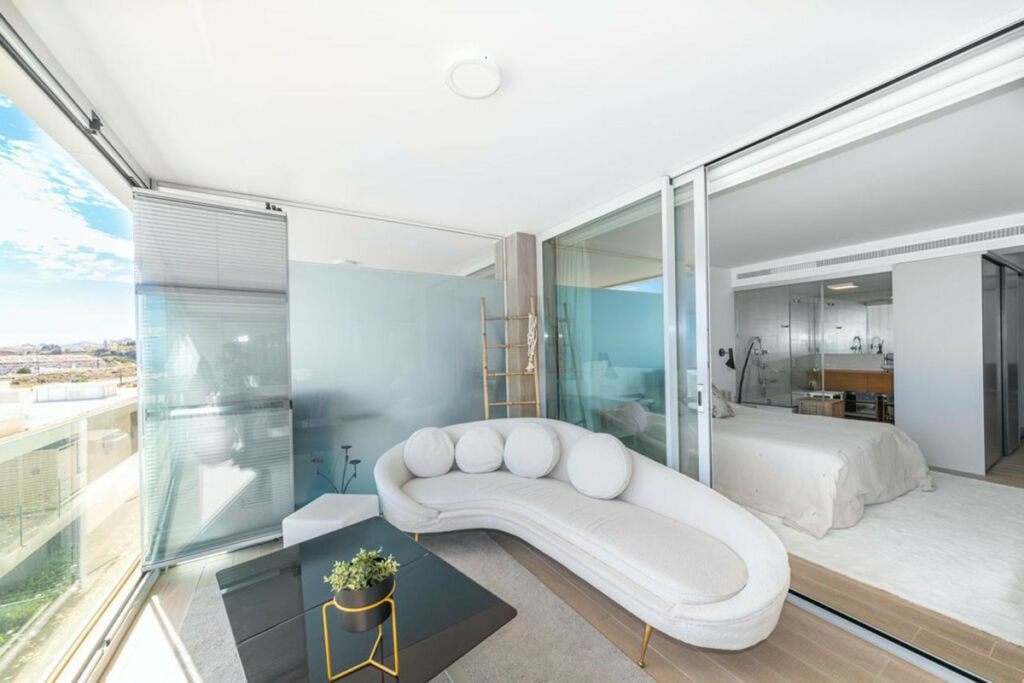 Middle Floor Apartment Fuengirola Málaga - image 30