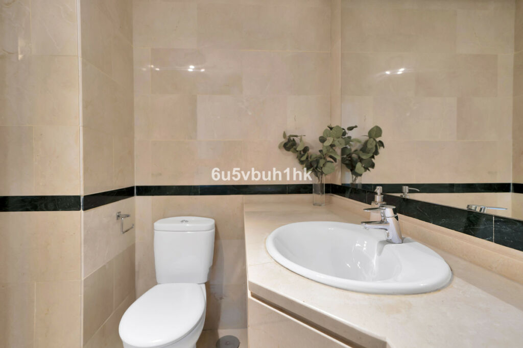 Ground Floor Apartment Nagüeles Málaga - image 34
