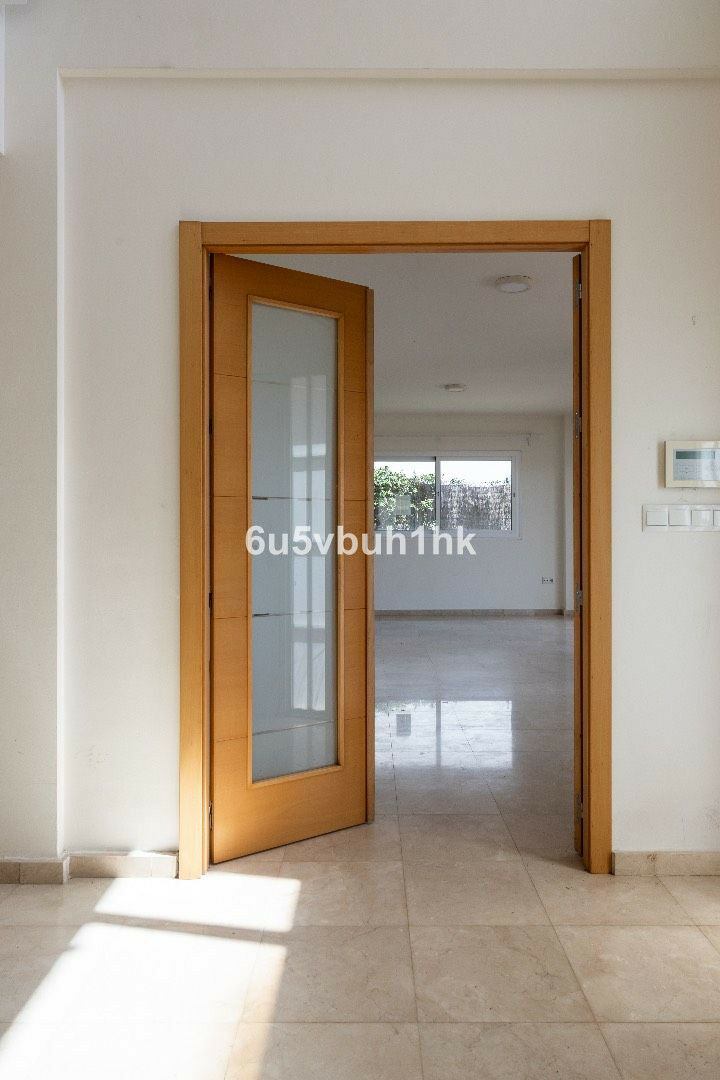 Detached Villa Benalmadena Málaga - image 34