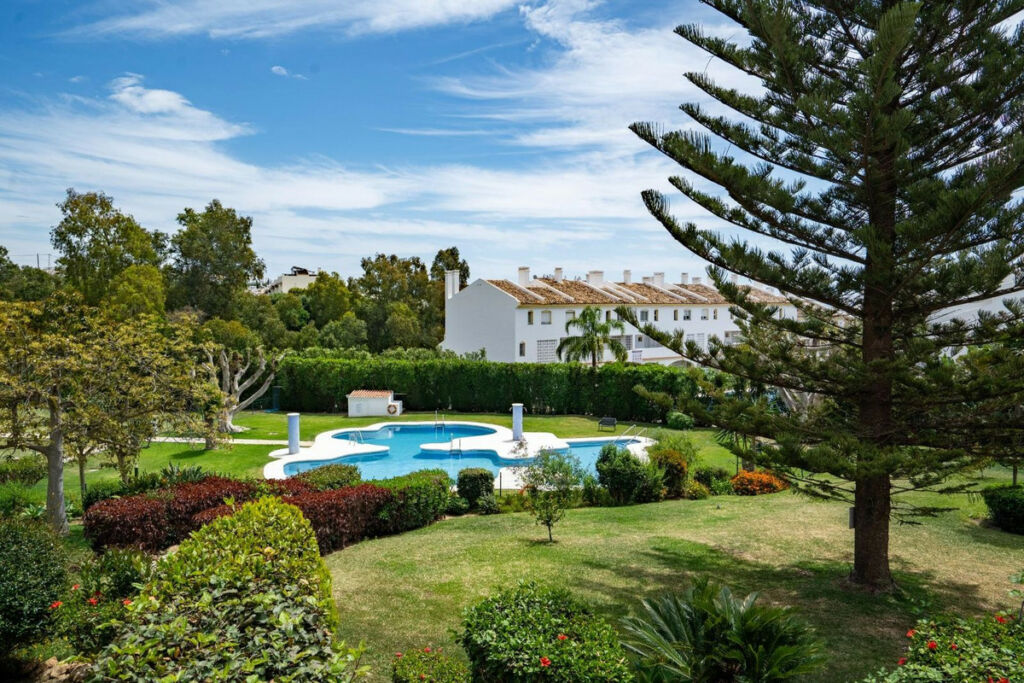 Duplex Calahonda Málaga - image 34