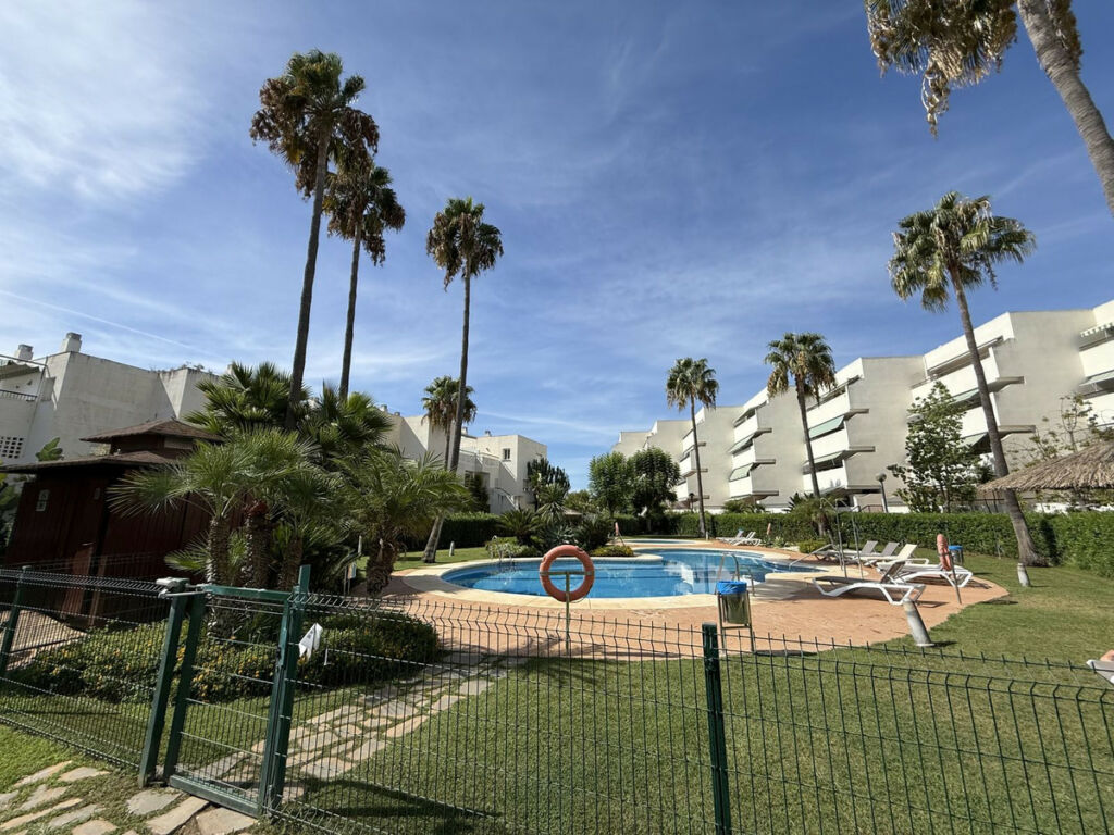Ground Floor Apartment Guadalmina Baja Málaga - image 34