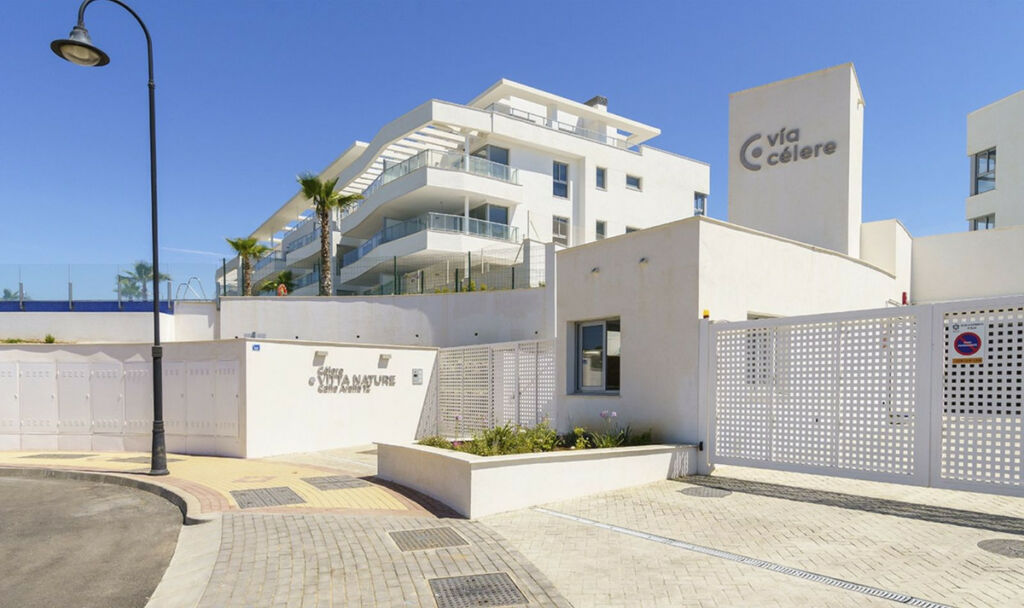 Middle Floor Apartment El Chaparral Málaga - image 34