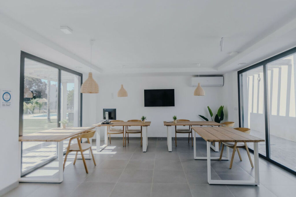 Ground Floor Apartment Selwo Málaga - image 34