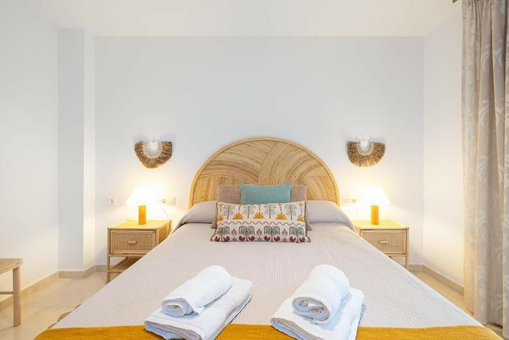 Middle Floor Apartment Fuengirola Málaga - image 34