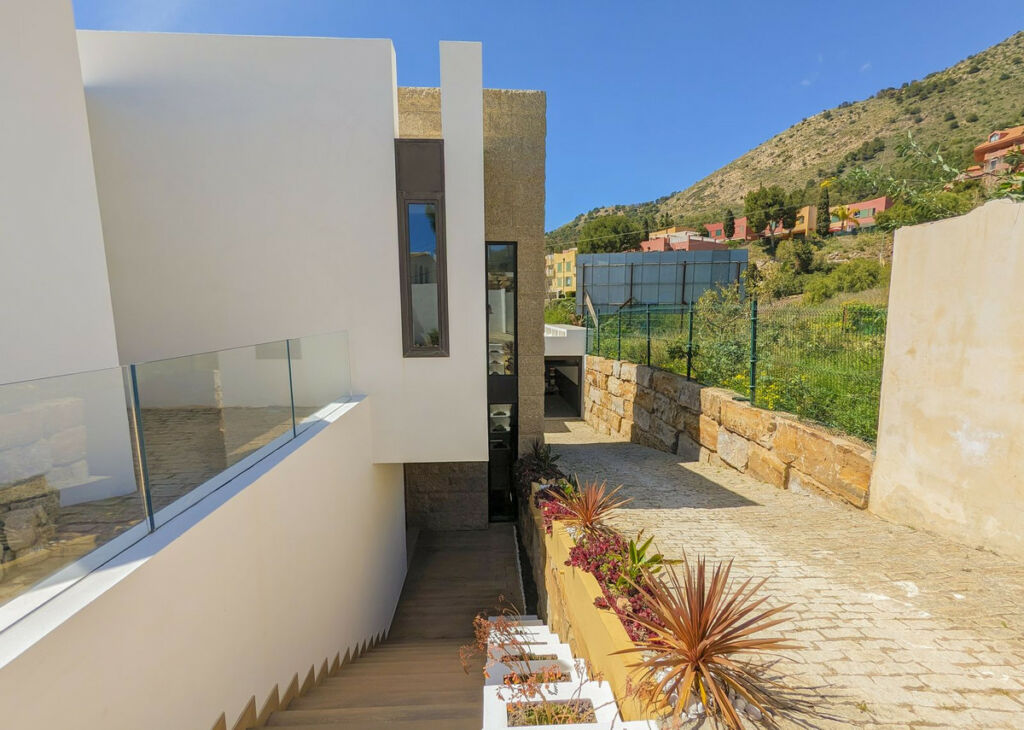 Detached Villa Benalmadena Málaga - image 34