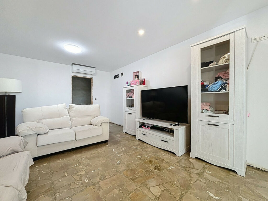 Detached Villa Almayate Málaga - image 34