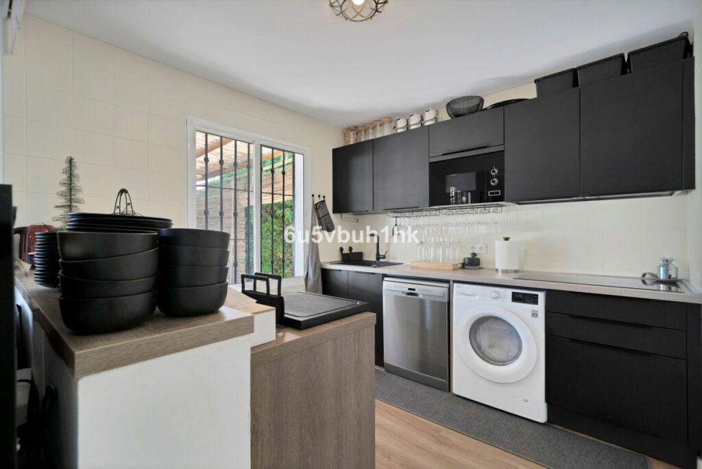 Detached Villa Alhaurín el Grande Málaga - image 34